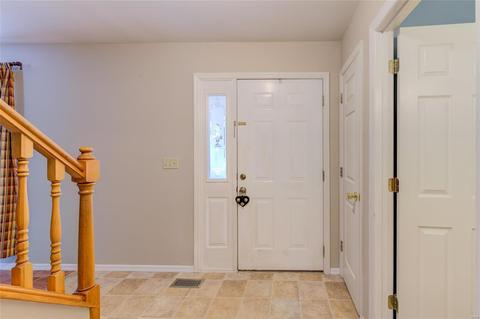 1332 Bryan Valley Dr, O'fallon, MO 63366 photo 9
