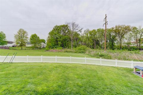 1332 Bryan Valley Dr, O'fallon, MO 63366 photo 27