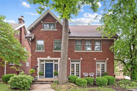 7001 Lindell Blvd, Saint Louis, MO 63130