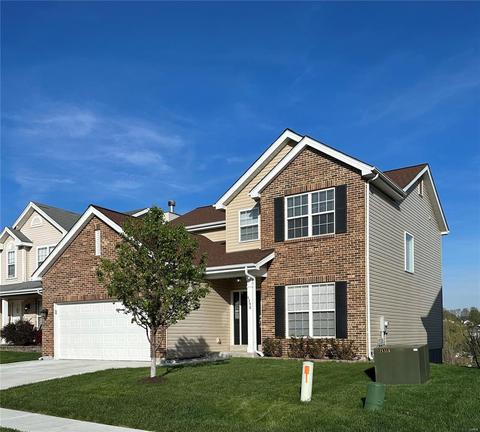 4348 Northpoint Cir, Saint Louis, MO 63129