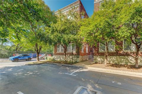 5360 Pershing Ave #7A, Saint Louis, MO 63112