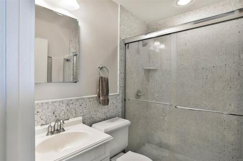656 Hickory Knoll Ct, Ballwin, MO 63021 photo 20