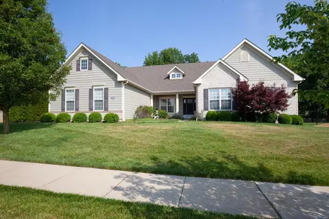 10 Spring Mill Woods Ct, Saint Charles, MO 63303