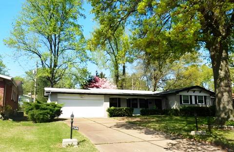 2509 Haber Dr, Saint Louis, MO 63136