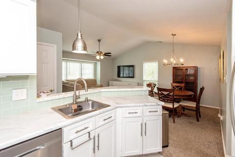 1331 Holgate Dr #C, Ballwin, MO 63021 photo 9