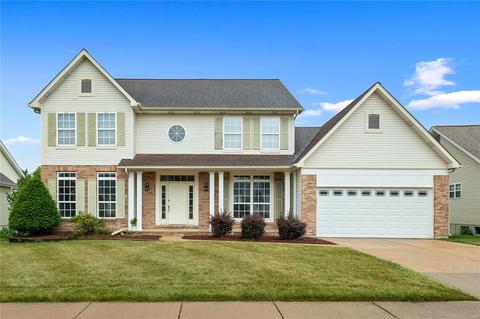 994 Green Briar Hills Dr, O'fallon, MO 63366