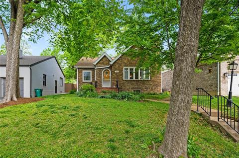 7605 Suffolk Ave, Saint Louis, MO 63119