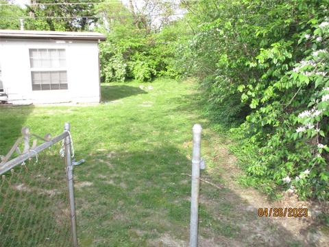 6612 Graybirch Dr, Saint Louis, MO 63134 photo 9