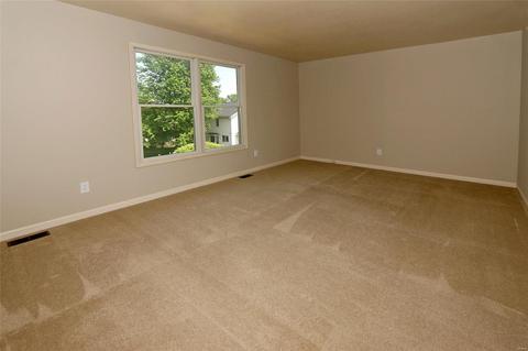 1823 Dougherty Estates Dr, Ballwin, MO 63021 photo 17
