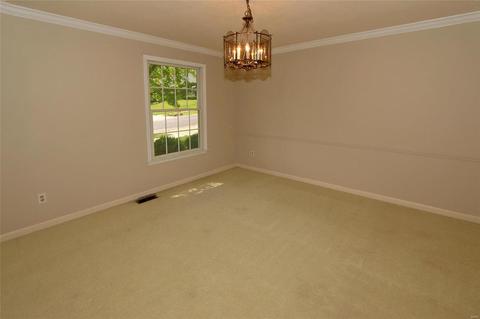 1823 Dougherty Estates Dr, Ballwin, MO 63021 photo 5