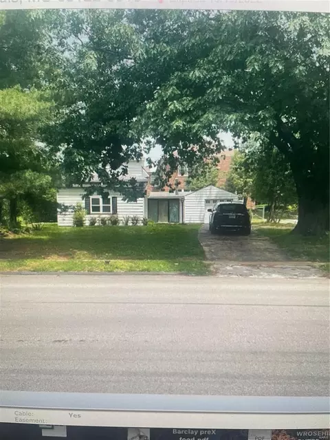 111 W Rose Hill Ave, Saint Louis, MO 63122