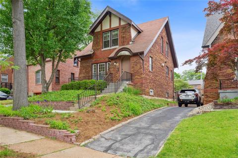 7467 Cornell, University City, MO 63130