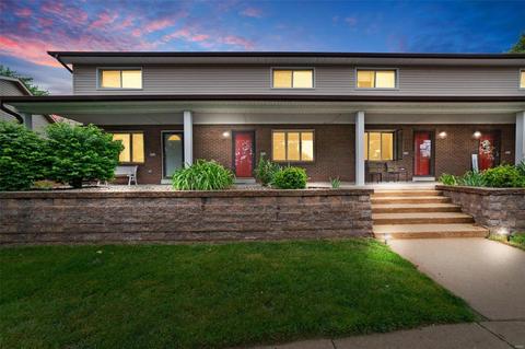 2914 Mayer Dr #2914, Saint Charles, MO 63301