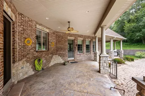 1000 Stonecastle Dr, O'fallon, MO 63366 photo 96