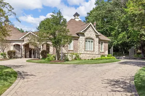 1000 Stonecastle Dr, O'fallon, MO 63366 photo 13