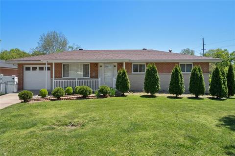 3516 Brookville Dr, Saint Louis, MO 63125