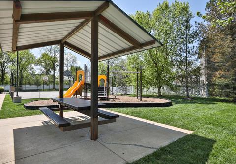 231 Shady Rock Ln, O'fallon, MO 63368 photo 28