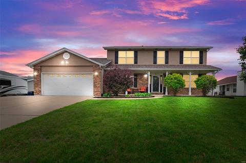 983 Hunter Chaise Dr, Wentzville, MO 63385