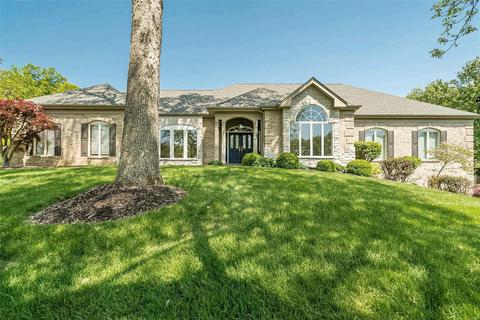 9181 Fox Bridge Dr, Sunset Hills, MO 63127