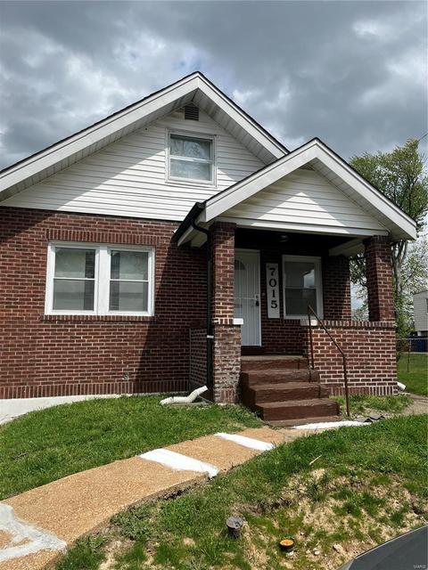 7015 Stratford Ave, Northwoods, MO 63121