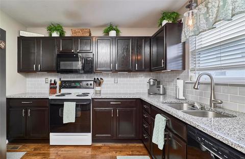 276 Tyndale Dr, O'fallon, MO 63366 photo 8