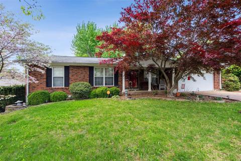 3847 Arbre Ln, Florissant, MO 63034