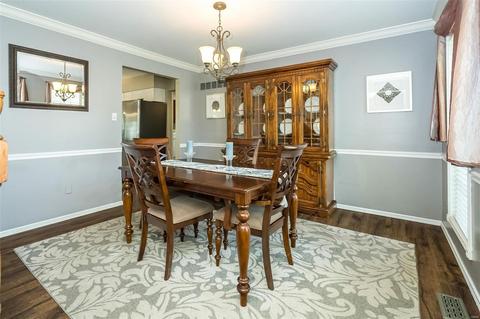 312 Fox Briar Ln, Ballwin, MO 63021 photo 10