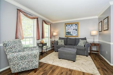 312 Fox Briar Ln, Ballwin, MO 63021 photo 7