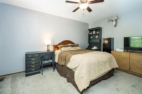 312 Fox Briar Ln, Ballwin, MO 63021 photo 29