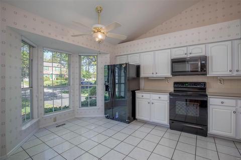 307 Fox Briar Ln, Ballwin, MO 63021 photo 18