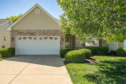 1105 Piepers Glen Ln #2A, O'fallon, MO 63366