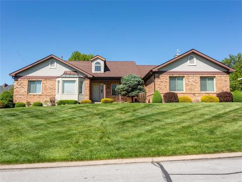 182 Portmarnock Ln, Weldon Spring, MO 63304