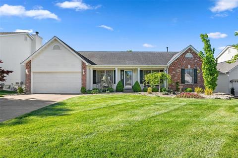 6 Mccluer Ct, O'fallon, MO 63368