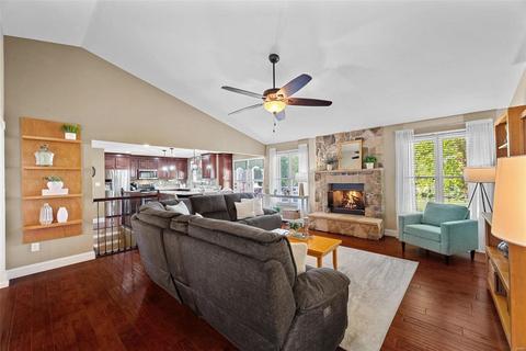 6 Mccluer Ct, O'fallon, MO 63368 photo 2