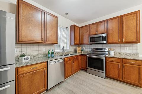 528 Copper Meadows Ln, O'fallon, MO 63368 photo 7