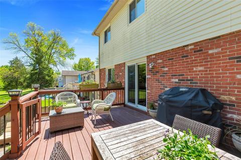 769 Berquist Dr, Ballwin, MO 63011 photo 23