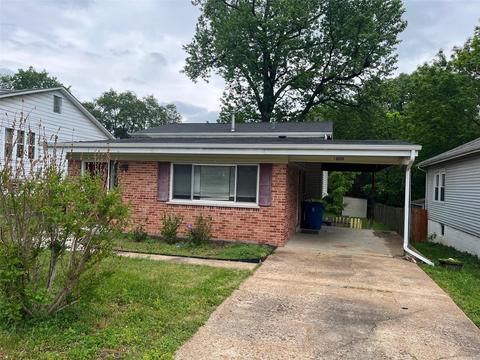 1020 Dolores Ave, Saint Louis, MO 63132