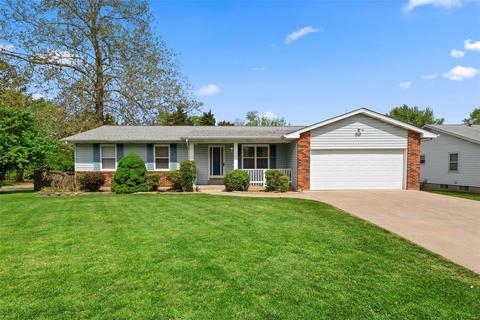 425 Timberidge Dr, Saint Peters, MO 63376