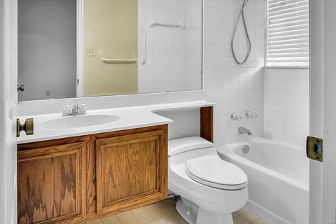 1828 Ridgeview Circle Dr, Ballwin, MO 63021 photo 35