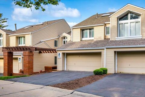 1828 Ridgeview Circle Dr, Ballwin, MO 63021 photo 3
