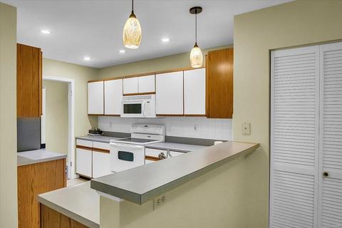 1828 Ridgeview Circle Dr, Ballwin, MO 63021 photo 12