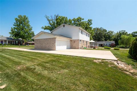 1295 Clearlake Cir, Ballwin, MO 63011 photo 24