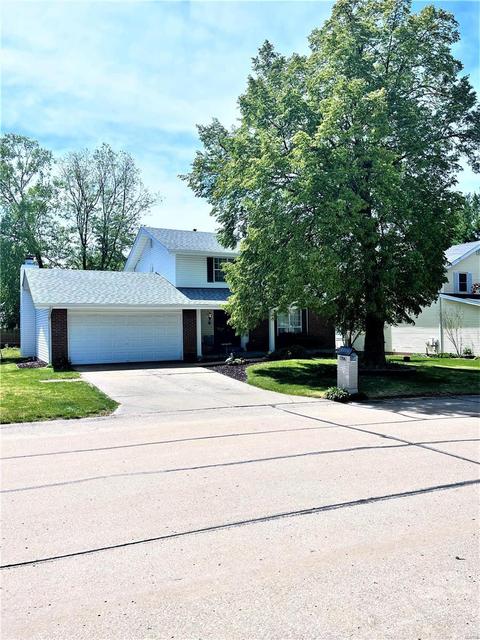 1706 Sundowner Dr, Saint Charles, MO 63303