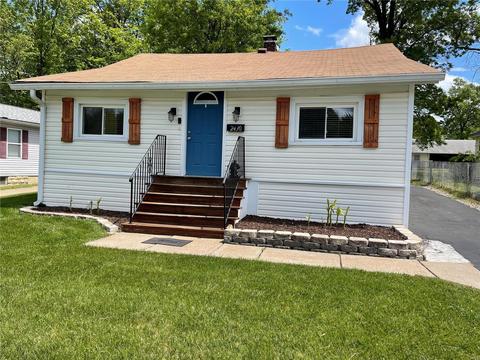 2430 Spencer Ave, Saint Louis, MO 63114
