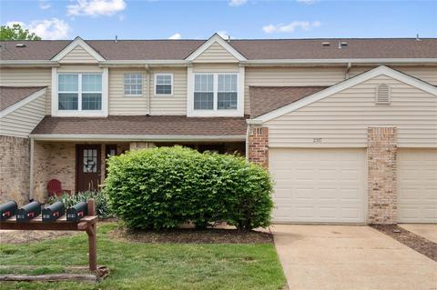 2317 Sandalwood Creek Ct, Glencoe, MO 63038