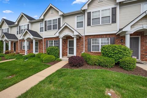 445 Wild Oak Dr, O'fallon, MO 63368 photo 3