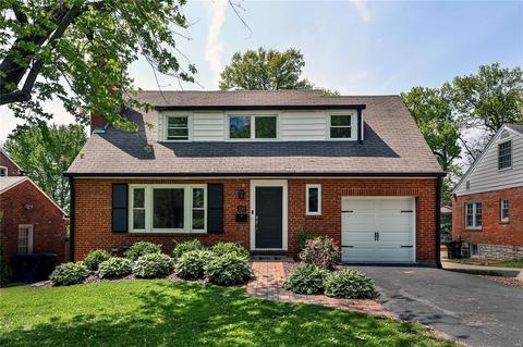 539 Westview Dr, Saint Louis, MO 63130