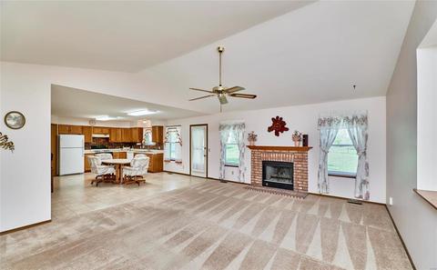 64 Chip Dr, O'fallon, MO 63366 photo 9