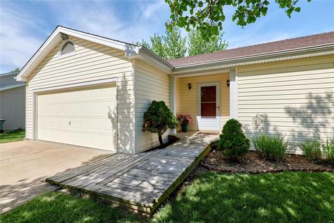 64 Chip Dr, O'fallon, MO 63366 photo 4