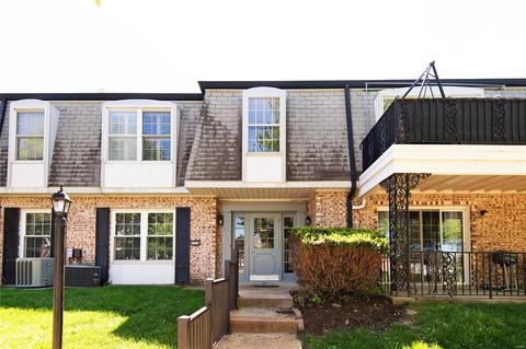 1716 Mayenne Ct #B, Saint Louis, MO 63125